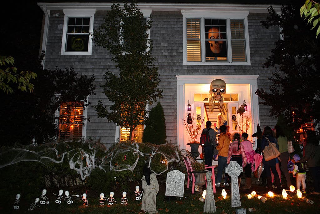 Doctors Warn of Steep Rise in THC-Laced Candy Incidents As Halloween Trick-or-Treating Commences Tonight