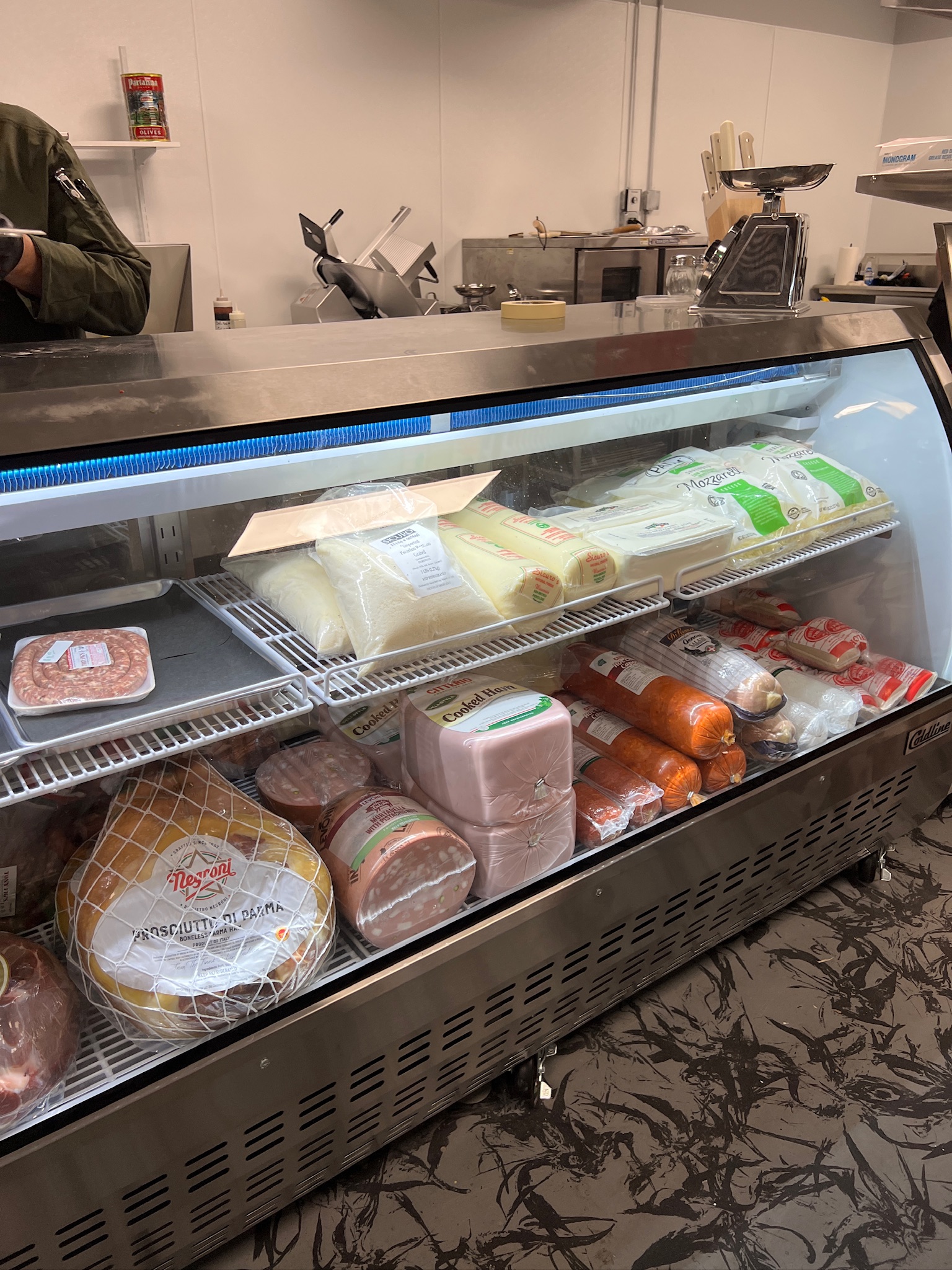 Josephine’s Italian Market Makes its Tampa Bay Debut