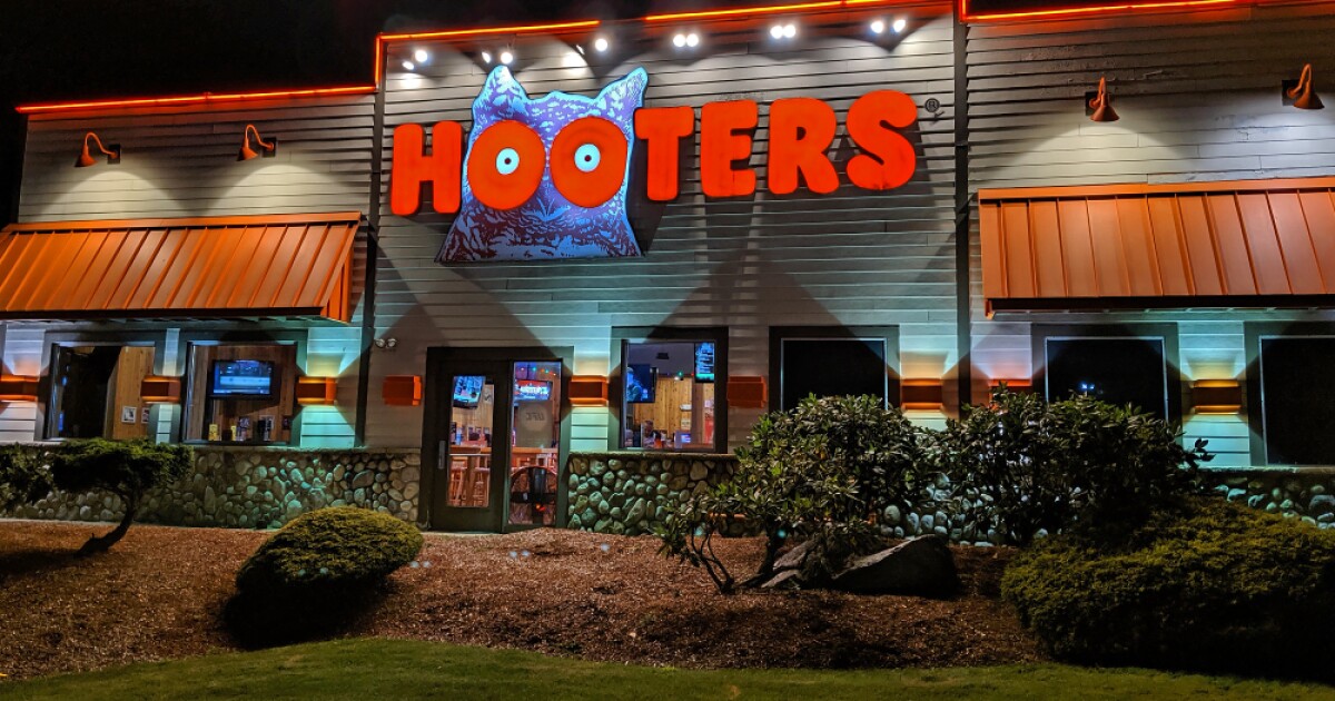 New Hooters Restaurant Coming to Wesley Chapel in 2025