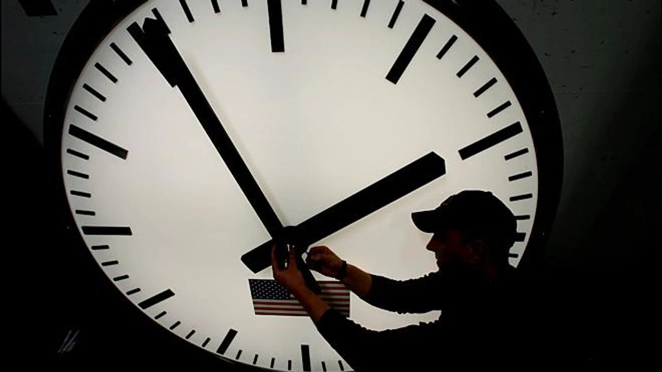 Daylight Saving Time Ends: Where Efforts Stand to ‘Lock the Clocks’