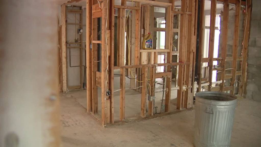 Desperate Floridians Sell Gutted, Storm-Damaged Homes Instead of Rebuilding After Hurricanes Helene,&nbsp;Milton