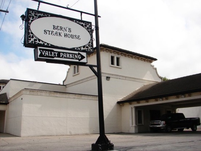 Tampa Bay Thanksgiving Guide: Where to Dine and Order&nbsp;Ahead