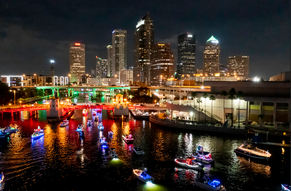 4 Must-See Holiday Boat Parades in Tampa Bay