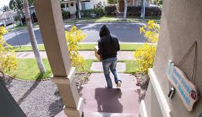 Tougher Penalties Await Package Thieves in Florida This Holiday&nbsp;Season