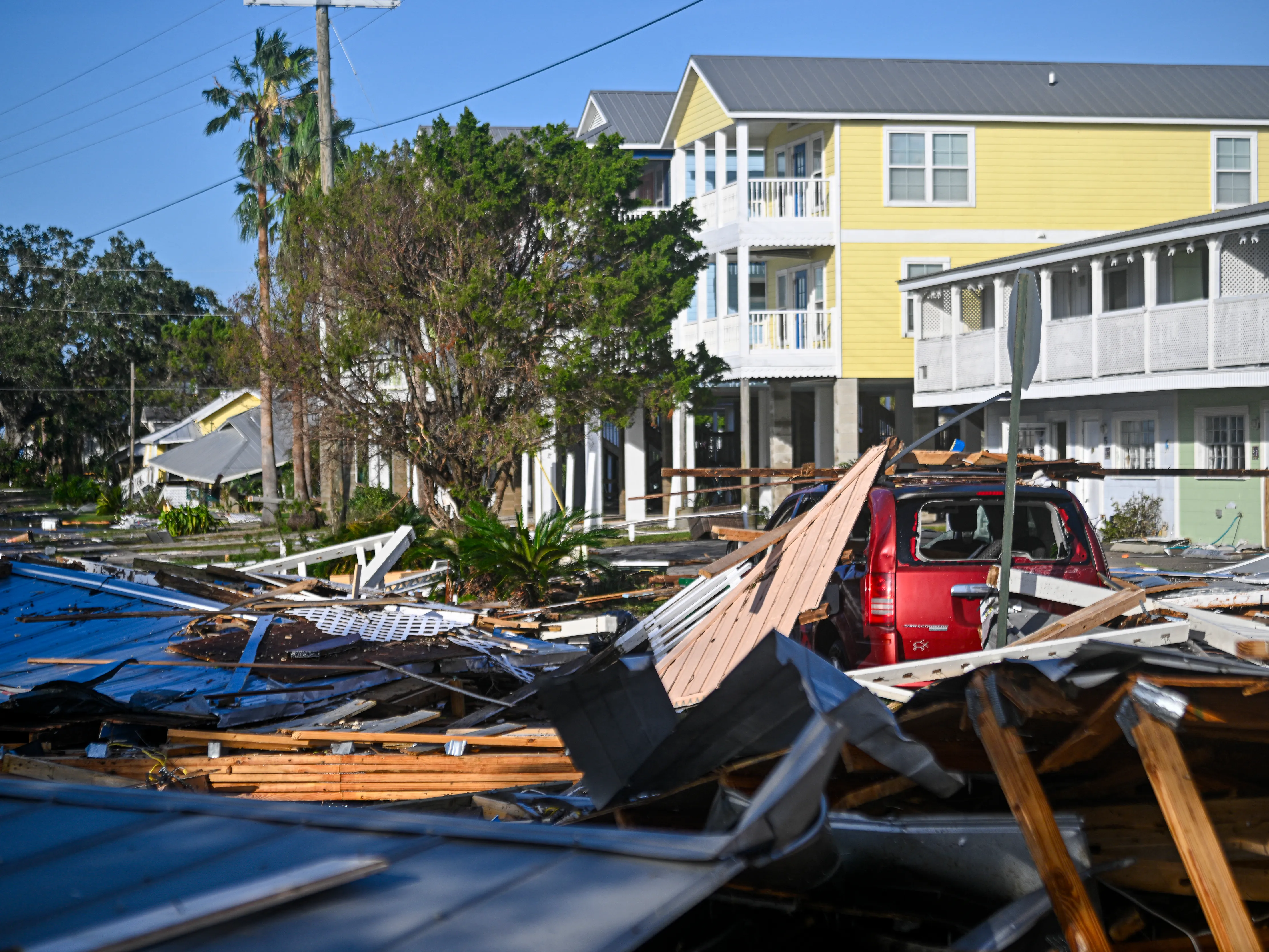 Florida-Based Insurance Companies Suffered Losses While Affiliates Profited, Report Reveals