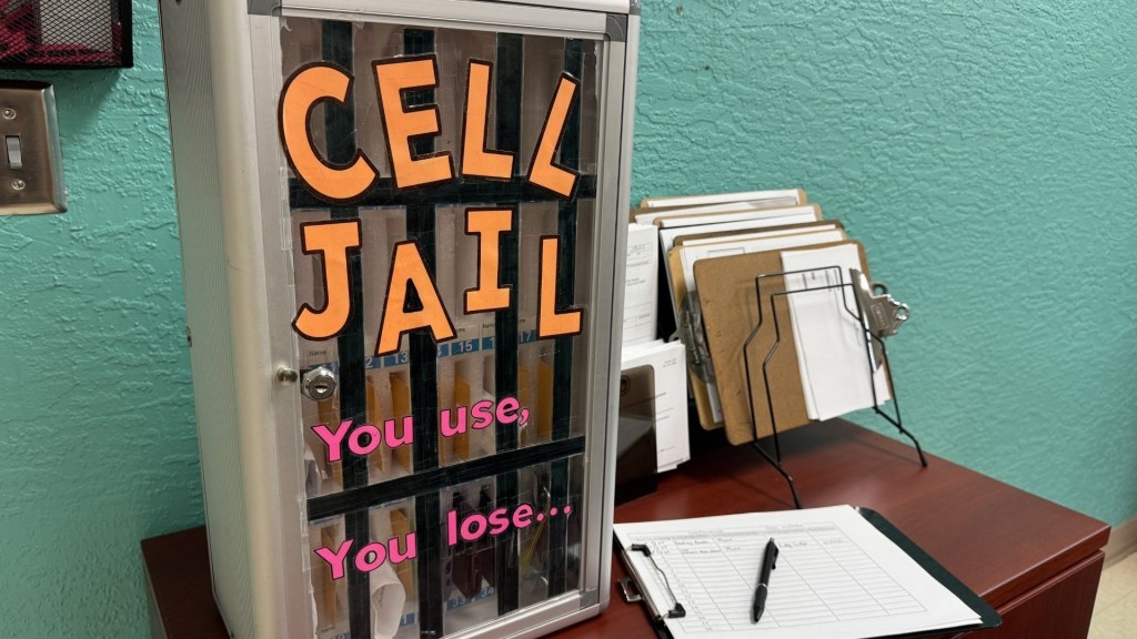 Florida Bill Amendment Seeks Stricter Phone Ban in&nbsp;Schools