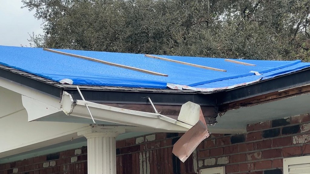Local Homeowner Faces Ongoing Hurricane Risks as Roof Repair Delays&nbsp;Persist