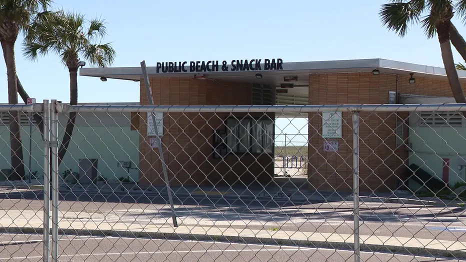 Major Parking Lot Remains Closed as Spring Break Kicks Off in Treasure Island