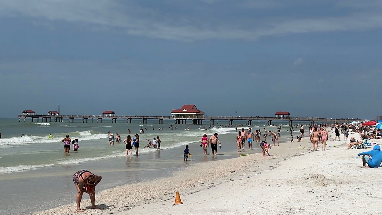 Slow Recovery Worries St. Pete Beach Businesses as Spring Break Unfolds