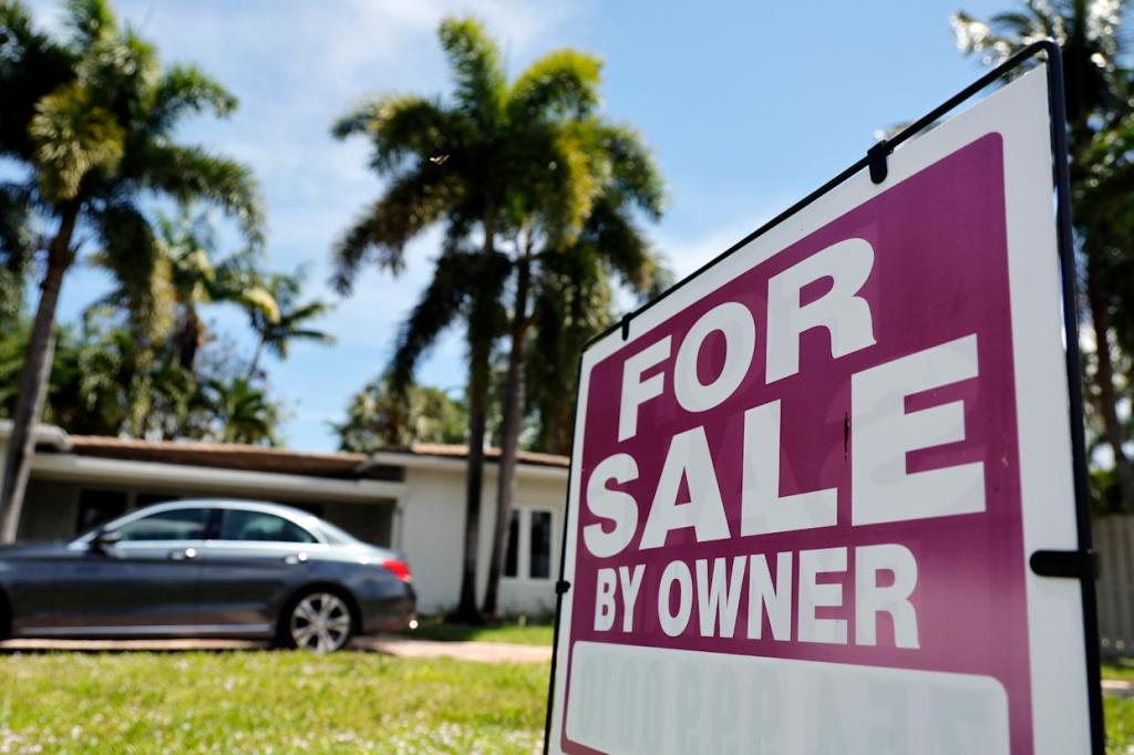 Florida’s Housing Market Shifts as Inventory Rises, Buyer Demand&nbsp;Slows