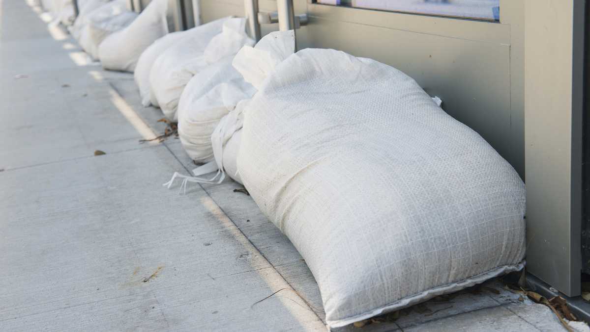Pinellas County Urges Residents to Pick Up Free Sandbags Before Storms Hit