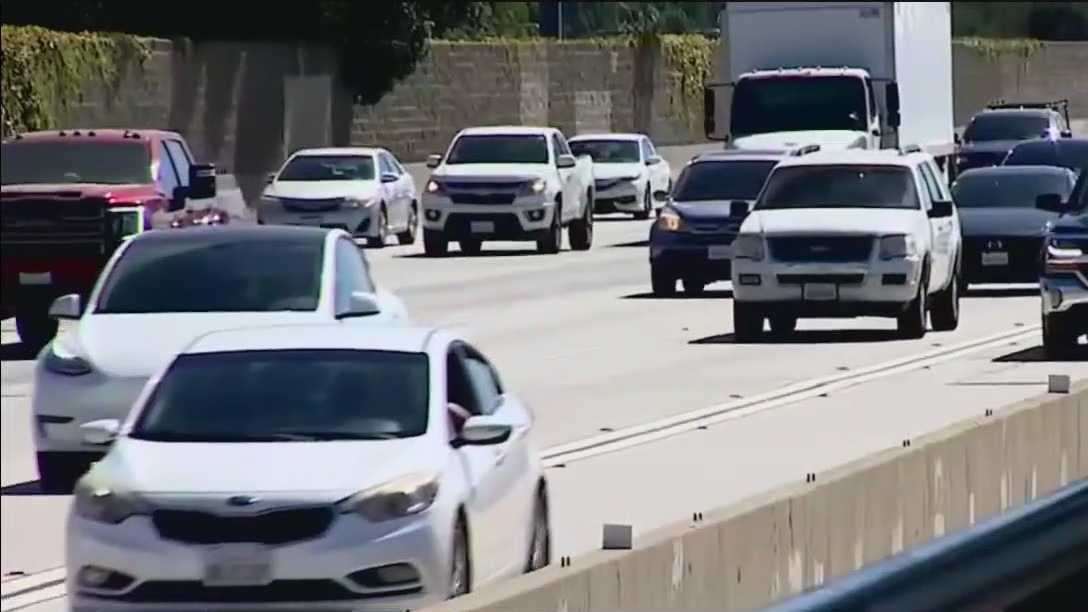 Cheaper Labor Day Travel Options This Year, but Many Americans Still Cutting Back
