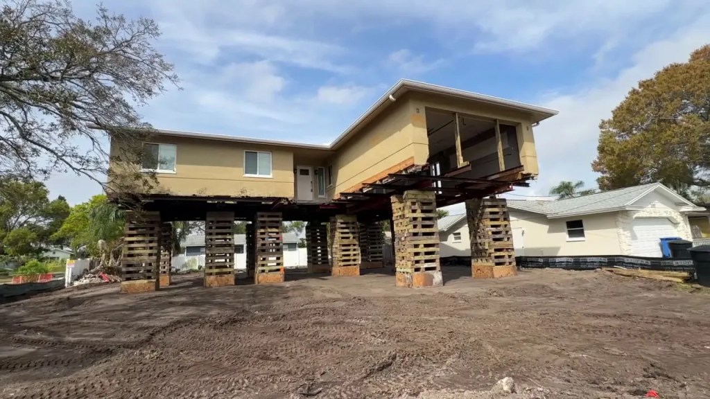 Florida Reopens My Safe Florida Home Grant Program: How to Apply and Who&nbsp;Qualifies