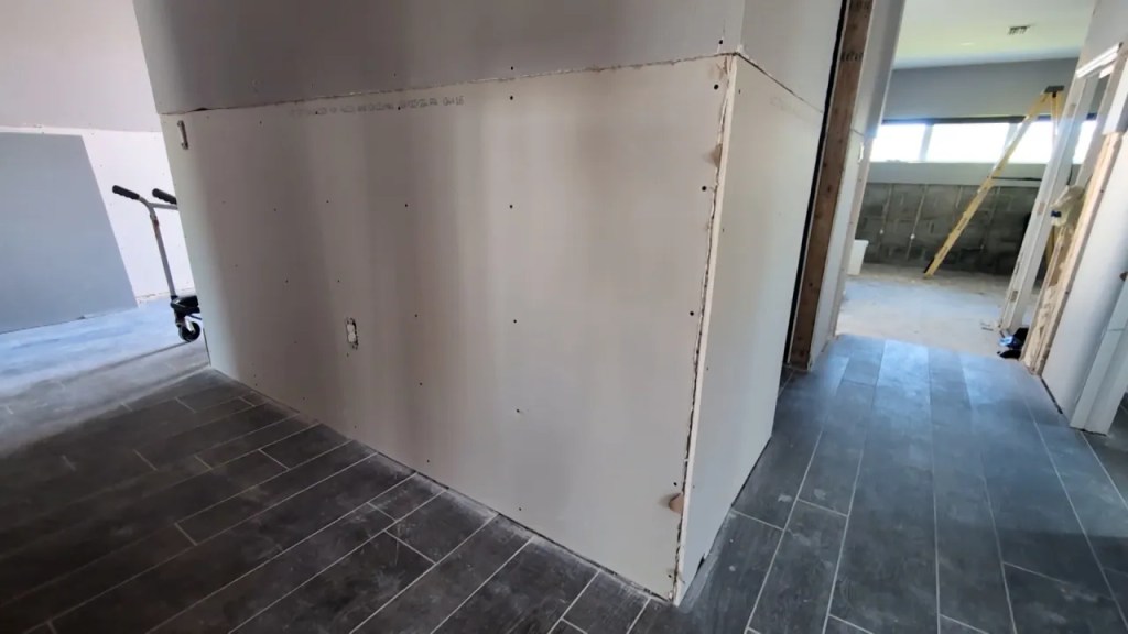 Nearly a Year After Hurricane Helene, Some St. Pete Residents Still Stalled in Permit&nbsp;Backlog