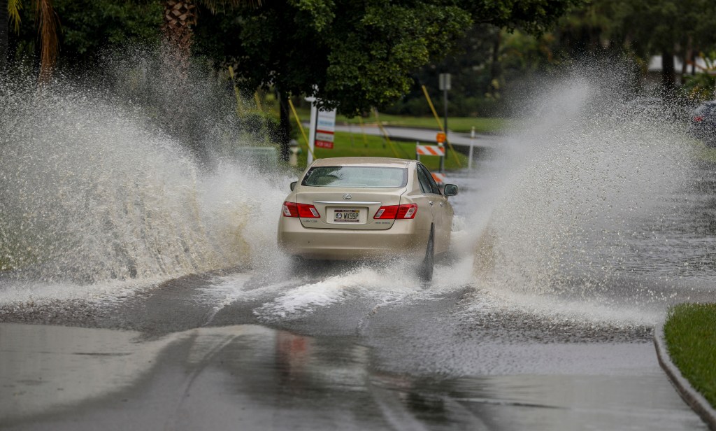 St. Pete Police can Now Ticket Drivers for Wakes in Flooded&nbsp;Streets