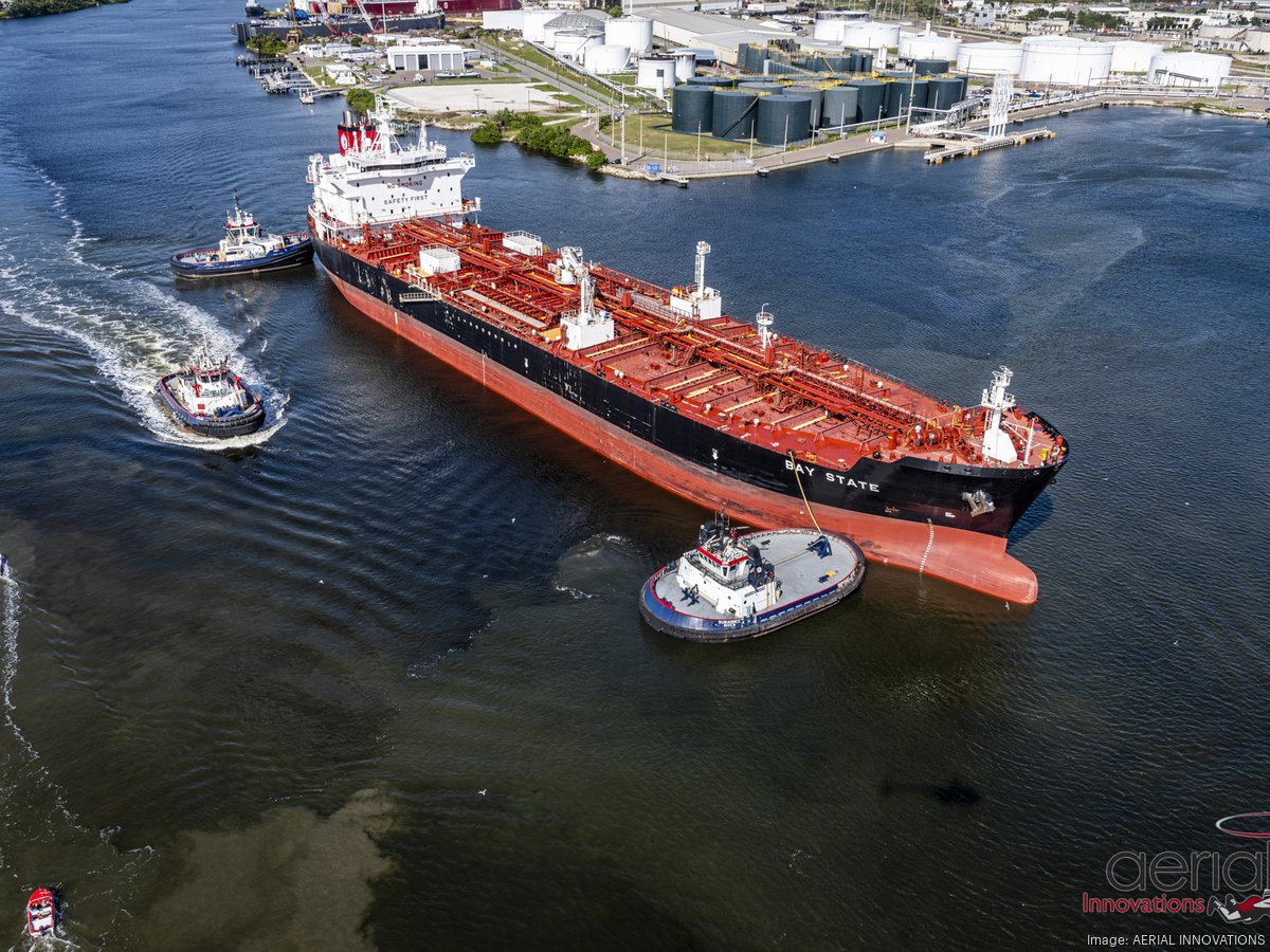 Port Tampa Bay Advances Major Channel Deepening Project