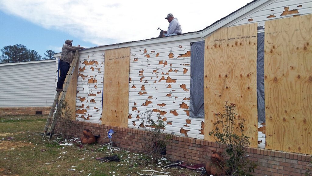 Home Insurance Costs Surge in America, Even Where There Are No Hurricanes or&nbsp;Wildfires