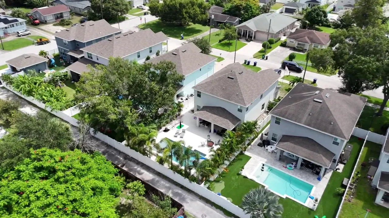 Florida Homeowners, Brace for Better Times: How to Slash Your Property Insurance Bills in 2025