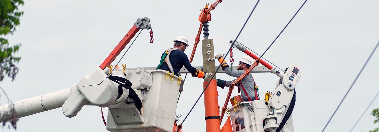 Duke Energy Installing Static Lines to Prevent Storm-Related Power Outages