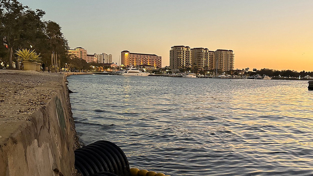 St. Petersburg Seeks Resident Input on Seawall Master Plan