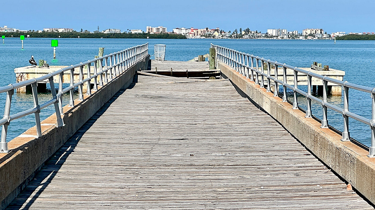St. Petersburg Approves $1.4 Million to Demolish Jungle Prada Pier; Residents Push for Replacement Plan