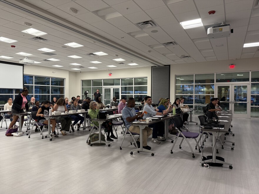 Tampa Residents Push City Council to Take a Stand Against Rising TECO&nbsp;Bills