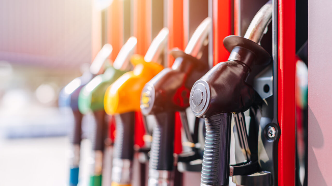 Florida Gas Prices Hit 4-Year High Amid Middle East Tensions