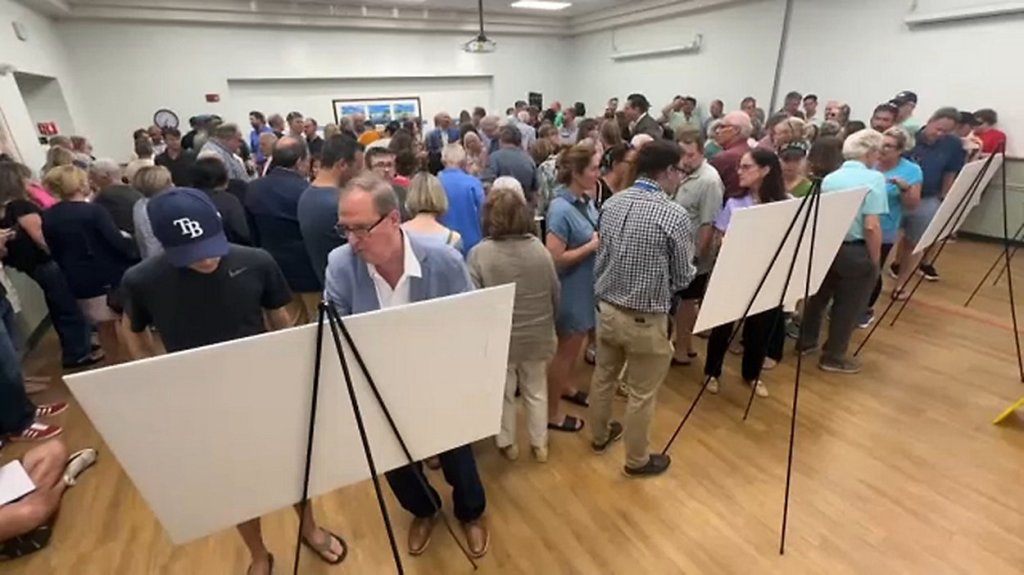 Tampa Residents Voice Concerns at El Prado Boulevard Redesign Open&nbsp;House