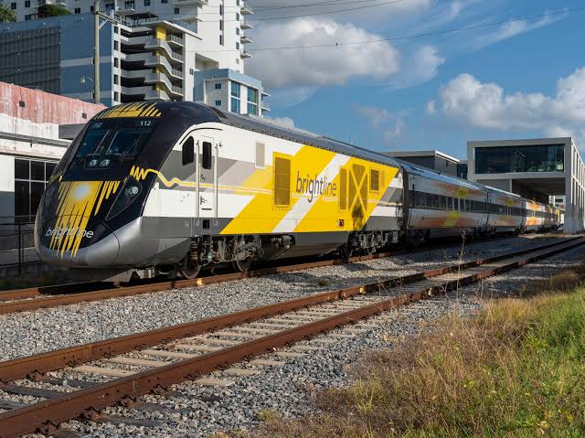 Brightline Faces Mounting Debt While Ridership Keeps Climbing