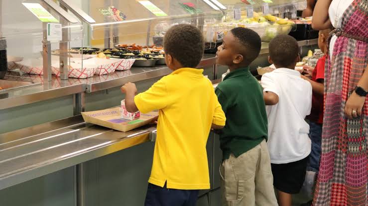 Hillsborough Schools Set to Feed Every Student Free at Dozens of Campuses This Fall